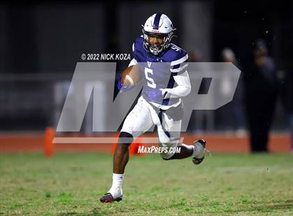 Thumbnail 2 in Birmingham vs. Venice (CIF LACS Open Division Playoff) photogallery.