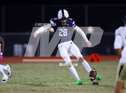 Thumbnail 2 in Birmingham vs. Venice (CIF LACS Open Division Playoff) photogallery.