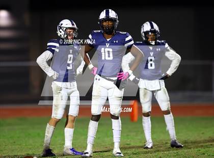 Thumbnail 2 in Birmingham vs. Venice (CIF LACS Open Division Playoff) photogallery.
