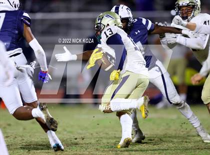 Thumbnail 3 in Birmingham vs. Venice (CIF LACS Open Division Playoff) photogallery.