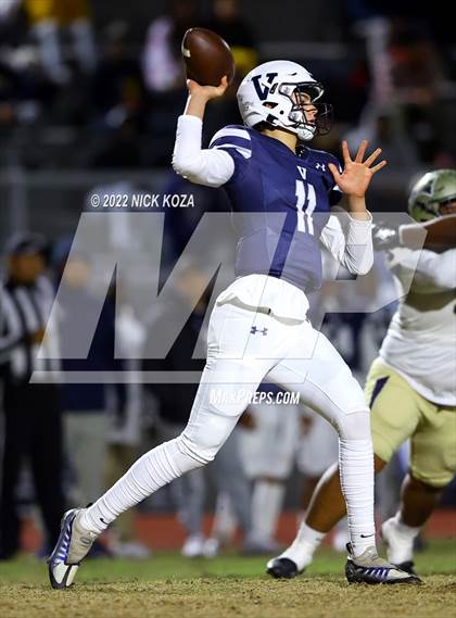 Thumbnail 2 in Birmingham vs. Venice (CIF LACS Open Division Playoff) photogallery.