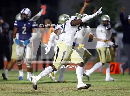 Thumbnail 3 in Birmingham vs. Venice (CIF LACS Open Division Playoff) photogallery.