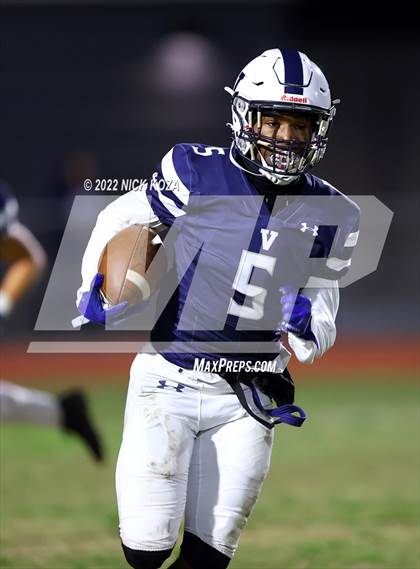 Thumbnail 3 in Birmingham vs. Venice (CIF LACS Open Division Playoff) photogallery.