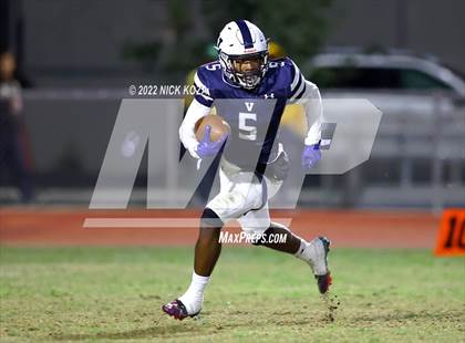Thumbnail 3 in Birmingham vs. Venice (CIF LACS Open Division Playoff) photogallery.