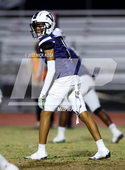 Thumbnail 3 in Birmingham vs. Venice (CIF LACS Open Division Playoff) photogallery.