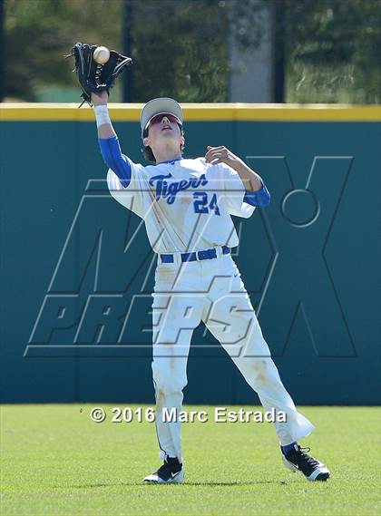 Thumbnail 3 in IMG Academy @ Jesuit photogallery.