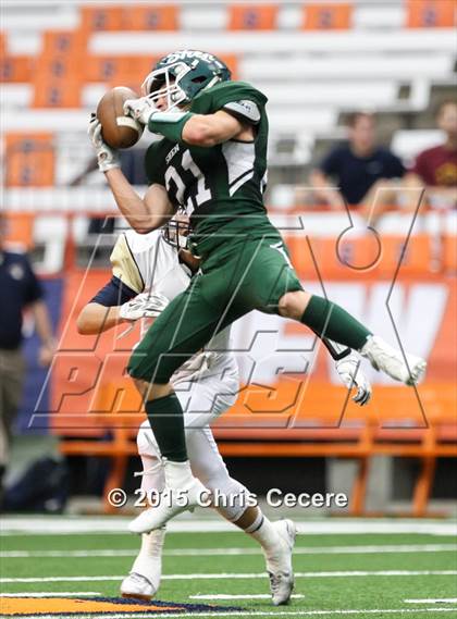 Thumbnail 2 in Shenendehowa vs. Canisius photogallery.