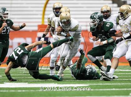 Thumbnail 2 in Shenendehowa vs. Canisius photogallery.