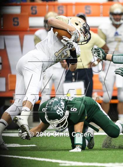 Thumbnail 1 in Shenendehowa vs. Canisius photogallery.