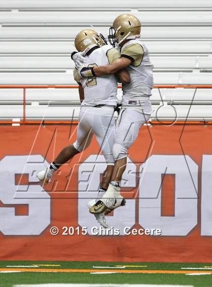 Thumbnail 1 in Shenendehowa vs. Canisius photogallery.