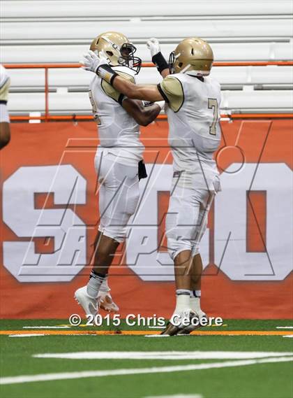 Thumbnail 3 in Shenendehowa vs. Canisius photogallery.