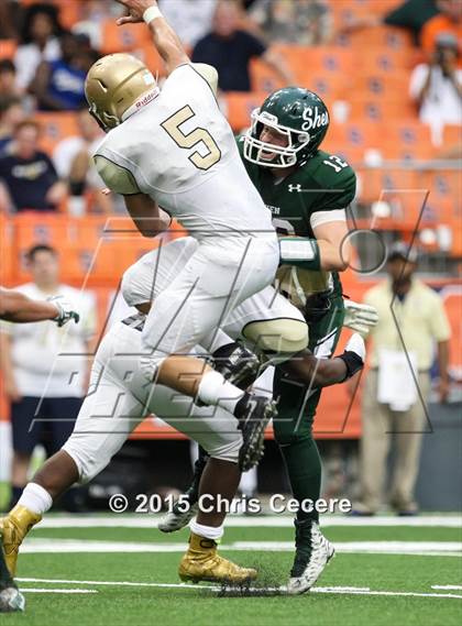Thumbnail 3 in Shenendehowa vs. Canisius photogallery.