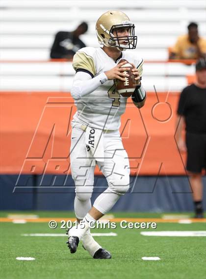 Thumbnail 2 in Shenendehowa vs. Canisius photogallery.