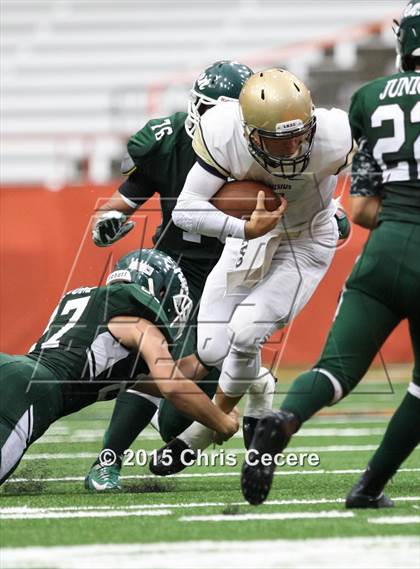 Thumbnail 2 in Shenendehowa vs. Canisius photogallery.