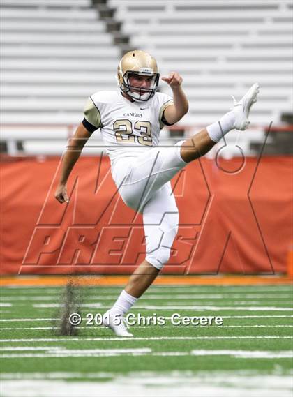 Thumbnail 3 in Shenendehowa vs. Canisius photogallery.