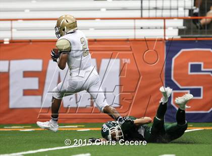 Thumbnail 2 in Shenendehowa vs. Canisius photogallery.