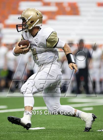 Thumbnail 2 in Shenendehowa vs. Canisius photogallery.