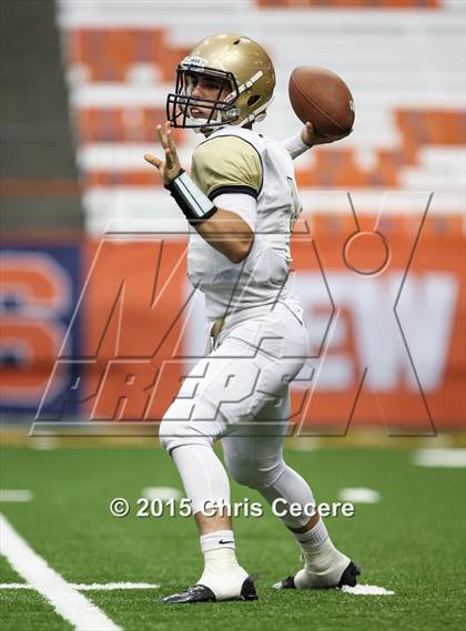 Thumbnail 2 in Shenendehowa vs. Canisius photogallery.
