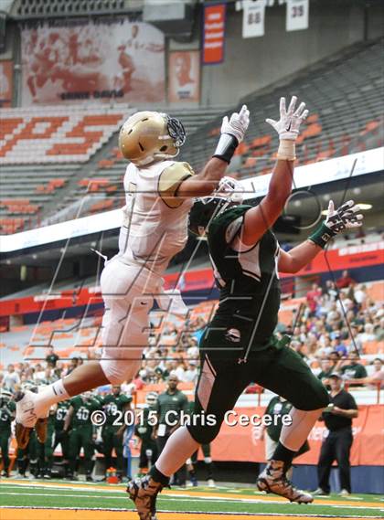 Thumbnail 2 in Shenendehowa vs. Canisius photogallery.