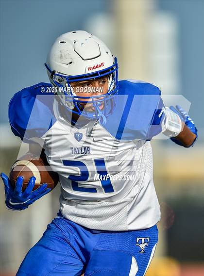 Thumbnail 3 in Katy Taylor @ Tompkins (B-Teams) photogallery.