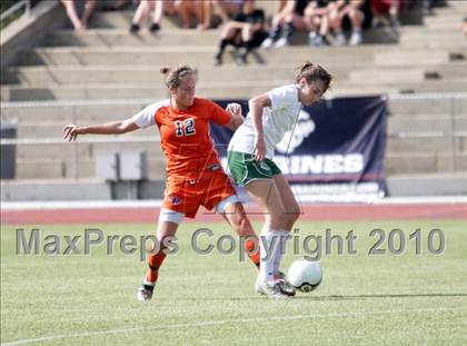 Thumbnail 3 in Cardinal Gibbons vs Marvin Ridge (NCHSAA 3A Final) photogallery.