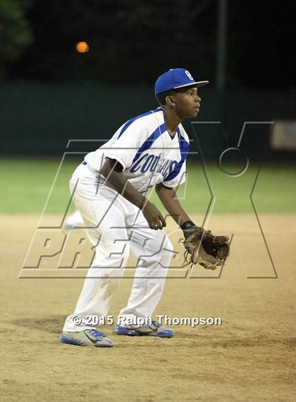 Thumbnail 3 in Dixon vs. Capital Christian (CIF SJS D-5 final) photogallery.