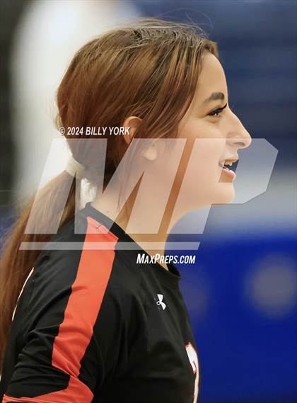 Thumbnail 3 in Grand Saline vs Troup photogallery.