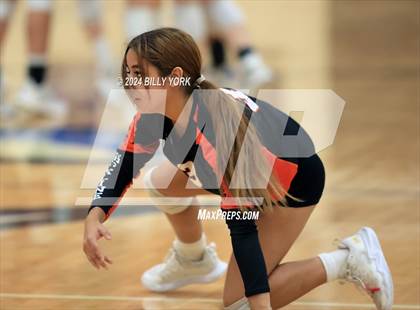 Thumbnail 2 in Grand Saline vs Troup photogallery.