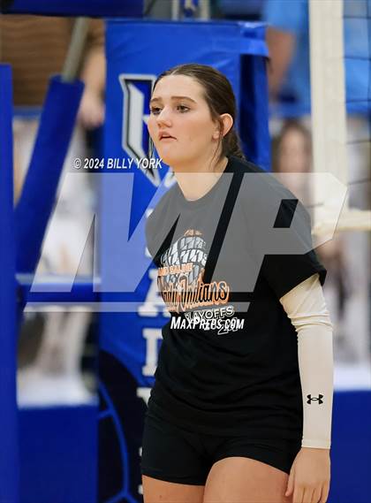 Thumbnail 1 in Grand Saline vs Troup photogallery.