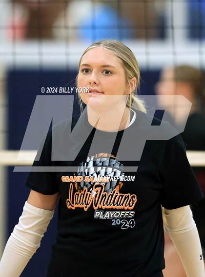 Thumbnail 3 in Grand Saline vs Troup photogallery.