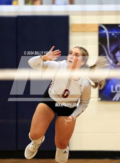 Thumbnail 3 in Grand Saline vs Troup photogallery.