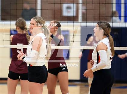 Thumbnail 3 in Grand Saline vs Troup photogallery.