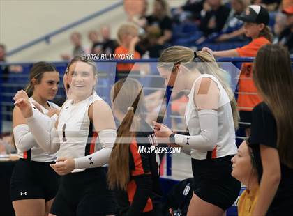 Thumbnail 1 in Grand Saline vs Troup photogallery.