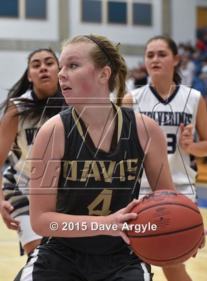 Thumbnail 3 in Hunter vs. Davis (UHSAA First Round) photogallery.