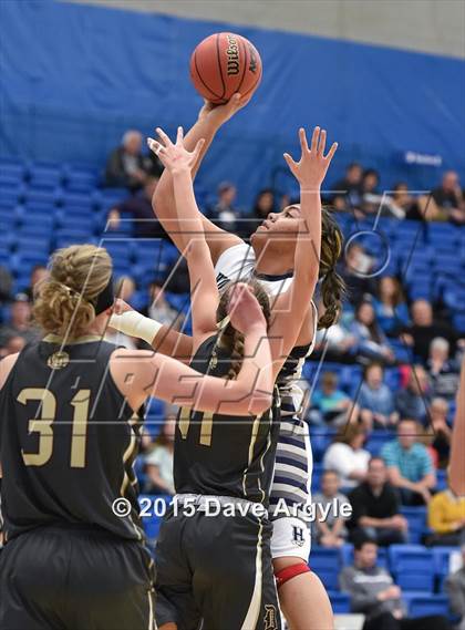 Thumbnail 1 in Hunter vs. Davis (UHSAA First Round) photogallery.