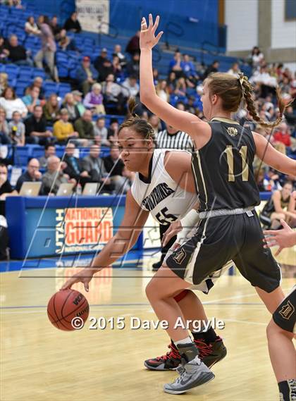 Thumbnail 2 in Hunter vs. Davis (UHSAA First Round) photogallery.