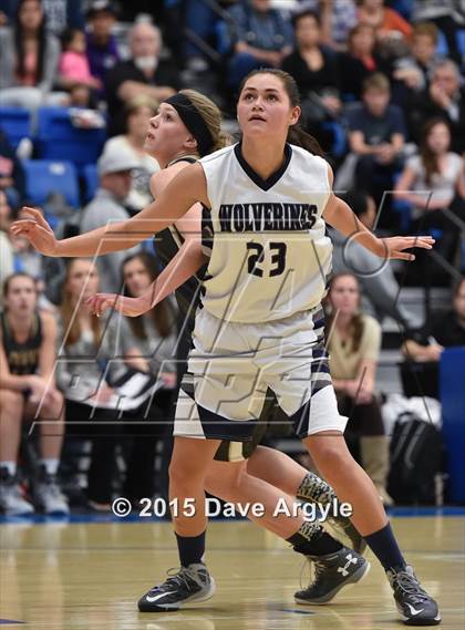 Thumbnail 3 in Hunter vs. Davis (UHSAA First Round) photogallery.