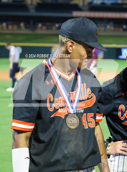 Thumbnail 1 in Collinsville vs. Centerville (UIL 2A Baseball Semifinal Medal Ceremony) photogallery.