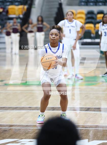 Thumbnail 1 in King's Fork vs Norview (VHSL 5B Semifinal) photogallery.