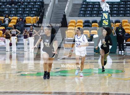 Thumbnail 2 in King's Fork vs Norview (VHSL 5B Semifinal) photogallery.