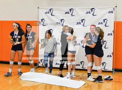 Thumbnail 2 in Victor vs. Our Lady of Mercy (NYSPHSAA Section 5 Class AA Championship) photogallery.