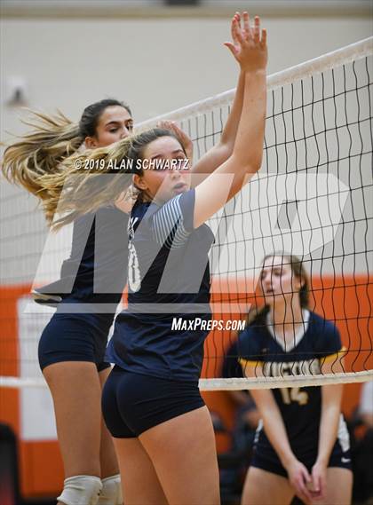 Thumbnail 2 in Victor vs. Our Lady of Mercy (NYSPHSAA Section 5 Class AA Championship) photogallery.