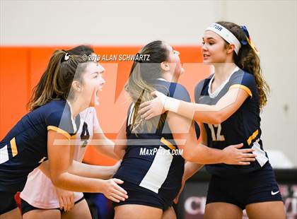 Thumbnail 2 in Victor vs. Our Lady of Mercy (NYSPHSAA Section 5 Class AA Championship) photogallery.