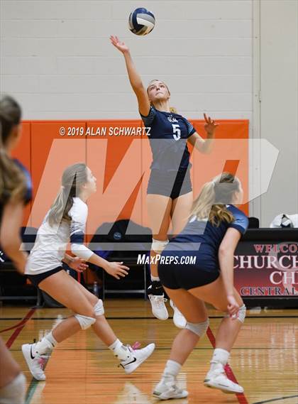 Thumbnail 1 in Victor vs. Our Lady of Mercy (NYSPHSAA Section 5 Class AA Championship) photogallery.