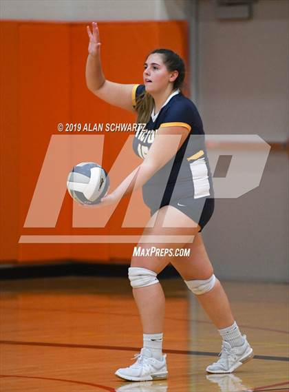 Thumbnail 2 in Victor vs. Our Lady of Mercy (NYSPHSAA Section 5 Class AA Championship) photogallery.