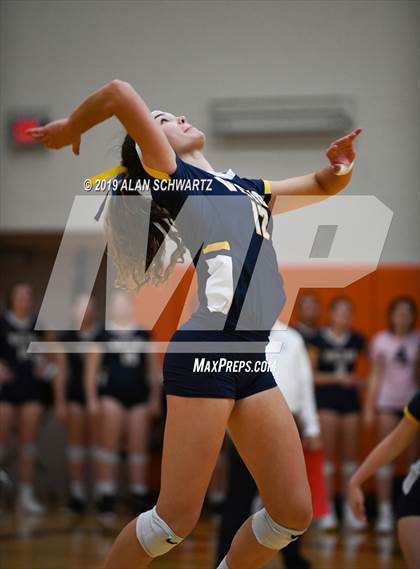 Thumbnail 2 in Victor vs. Our Lady of Mercy (NYSPHSAA Section 5 Class AA Championship) photogallery.