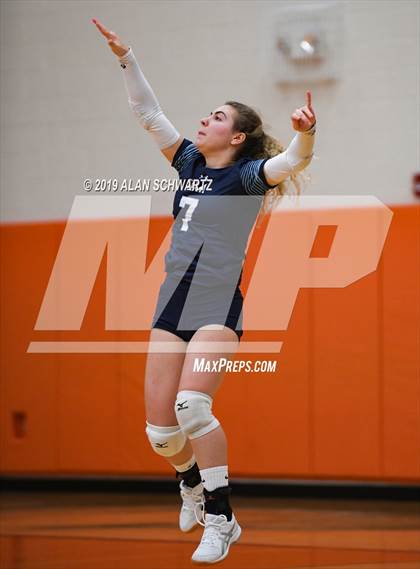 Thumbnail 1 in Victor vs. Our Lady of Mercy (NYSPHSAA Section 5 Class AA Championship) photogallery.