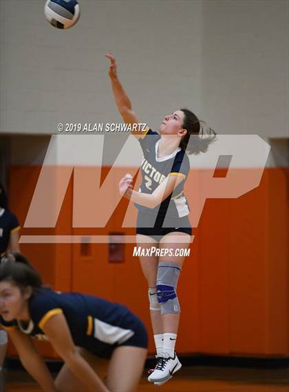 Thumbnail 1 in Victor vs. Our Lady of Mercy (NYSPHSAA Section 5 Class AA Championship) photogallery.