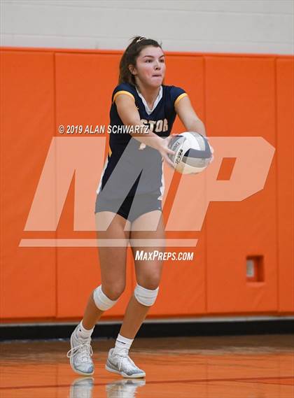 Thumbnail 3 in Victor vs. Our Lady of Mercy (NYSPHSAA Section 5 Class AA Championship) photogallery.