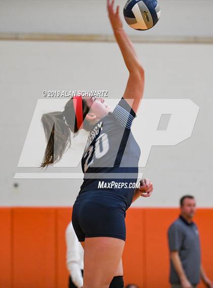 Thumbnail 2 in Victor vs. Our Lady of Mercy (NYSPHSAA Section 5 Class AA Championship) photogallery.